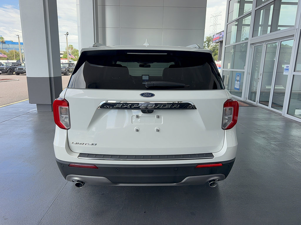 Certified 2023 Ford Explorer Limited w/ Limited Technology Package RWD image 6