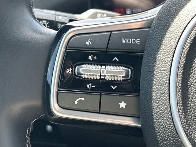 Used 2025 Kia Sorento SX FWD image 39