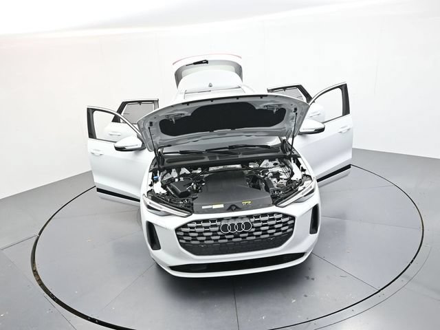 Used 2025 Audi Q5 Premium Plus AWD/4WD image 42