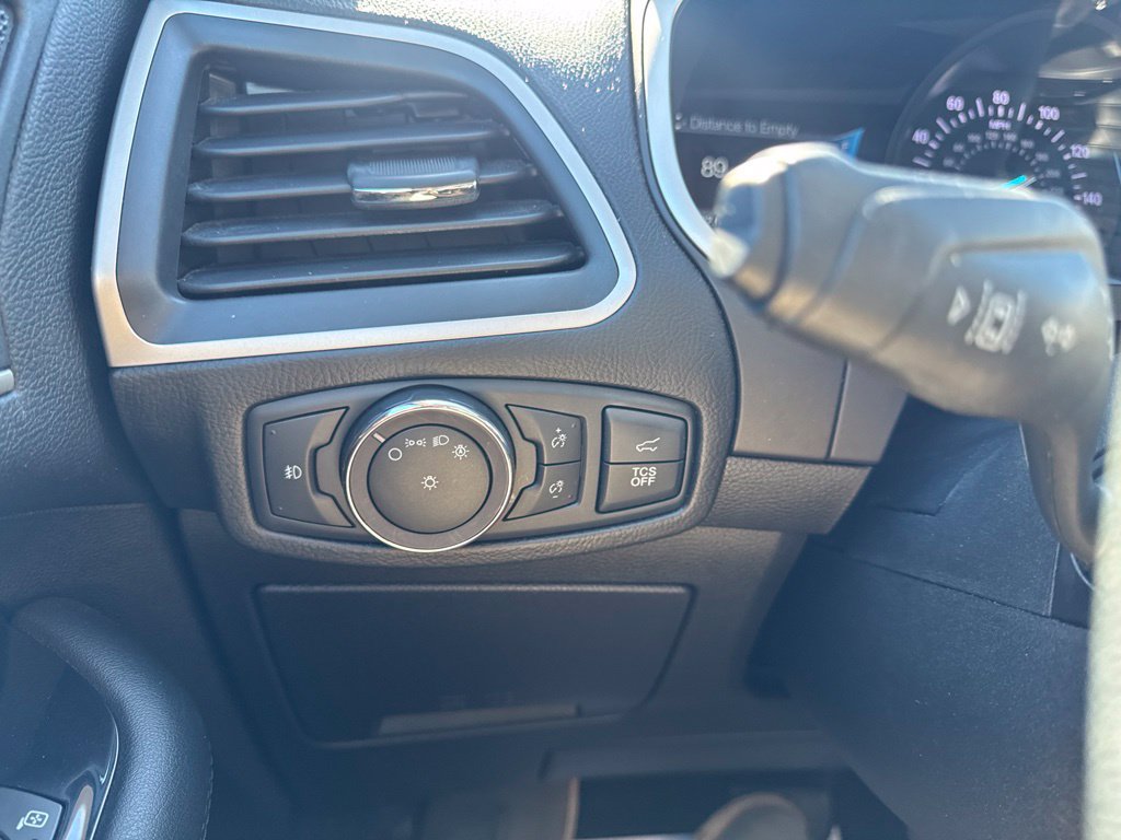 Certified 2019 Ford Edge SEL w/ Equipment Group 201A AWD/4WD image 26