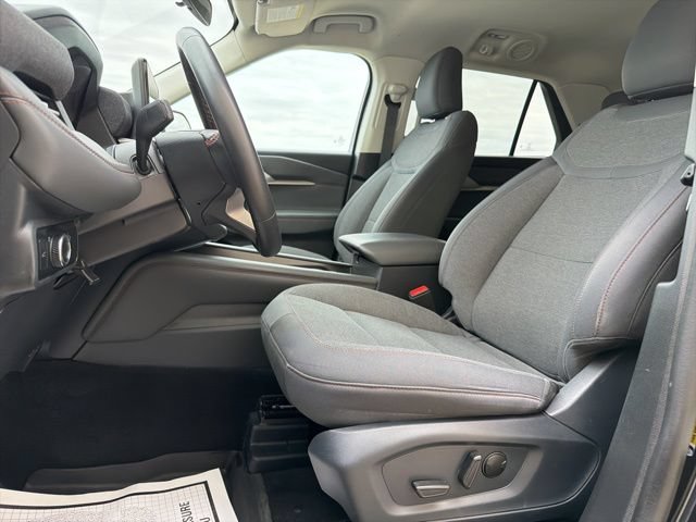 Certified 2025 Ford Explorer Active AWD/4WD image 13