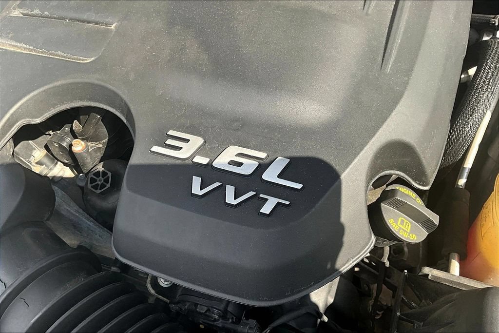 Used 2020 Chrysler 300 S AWD/4WD image 27
