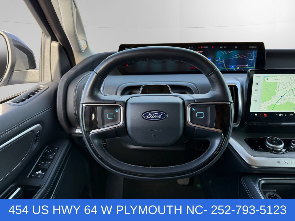 Certified 2025 Ford Expedition Max Platinum AWD/4WD image 12