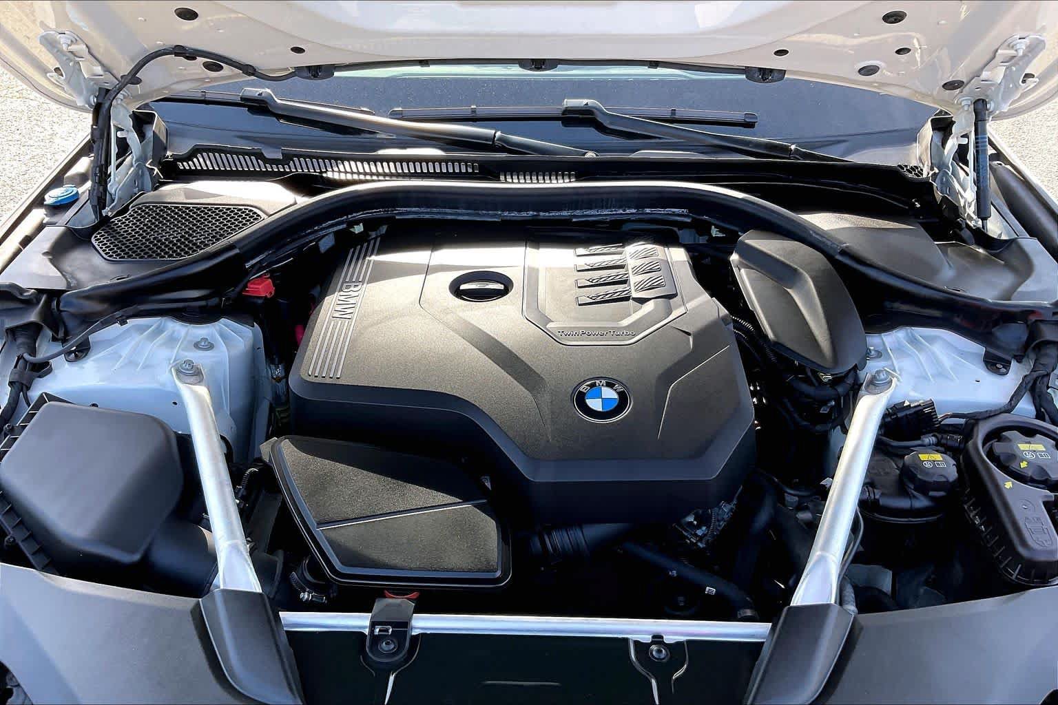 Used 2022 BMW 530i w/ Executive Package RWD image 28