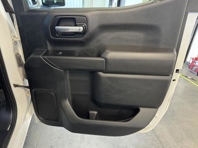 Used 2021 Chevrolet Silverado 1500 LT image 28