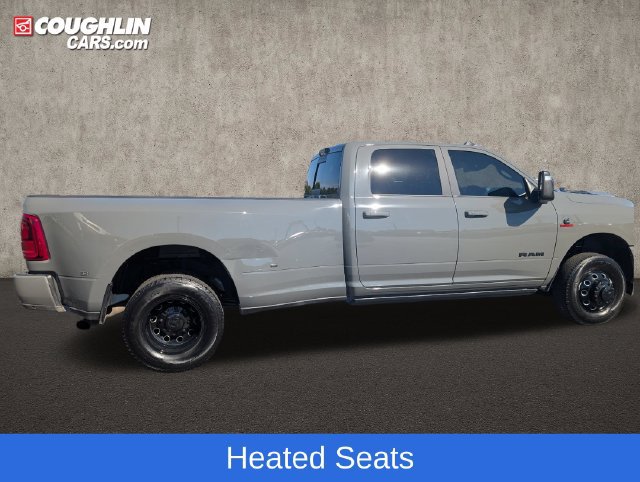 Used 2026 RAM 3500 Laramie AWD/4WD image 9