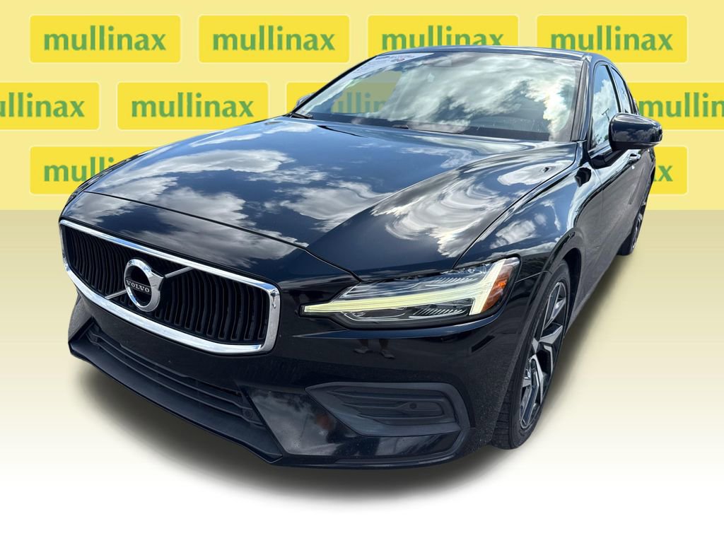 Used 2019 Volvo S60 T5 Momentum w/ Premium Package FWD image 10