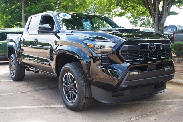 Used 2025 Toyota Tacoma TRD Sport image 7