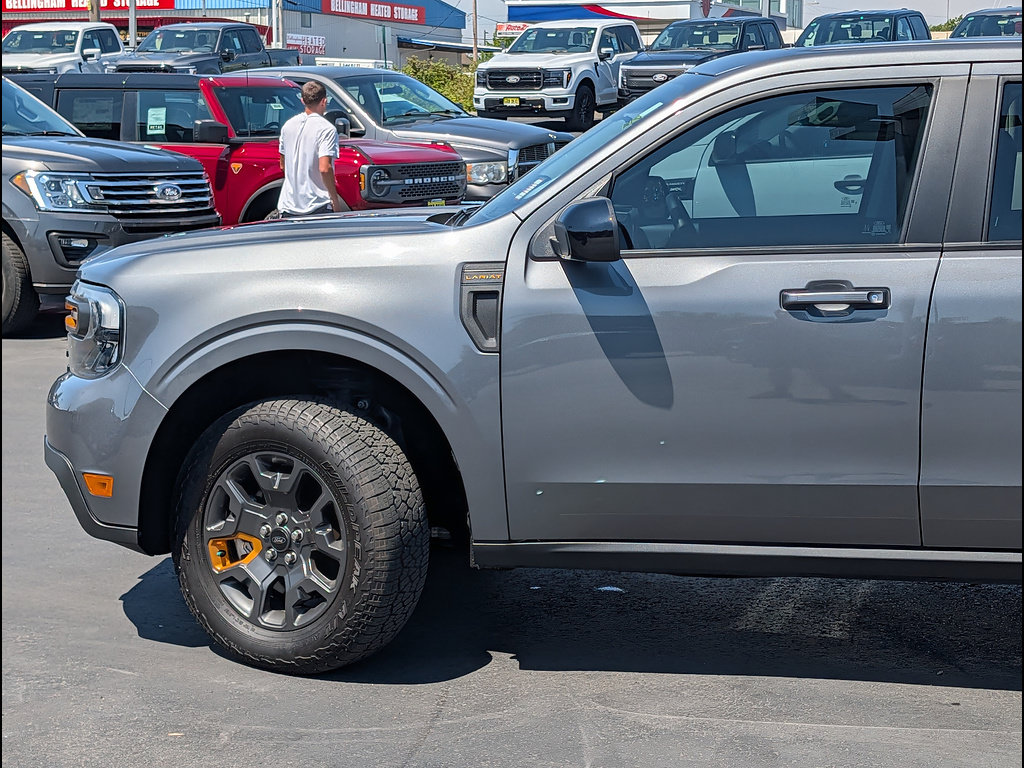 Certified 2024 Ford Maverick Tremor w/ Tremor Off-Road Package AWD/4WD image 11