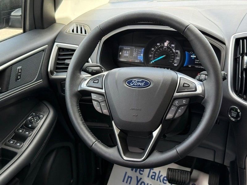 Certified 2024 Ford Edge SEL w/ Convenience Package image 13