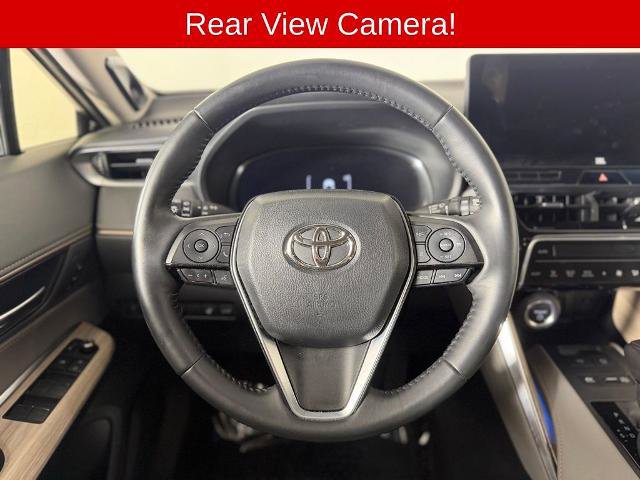 Used 2024 Toyota Venza Limited AWD/4WD image 9