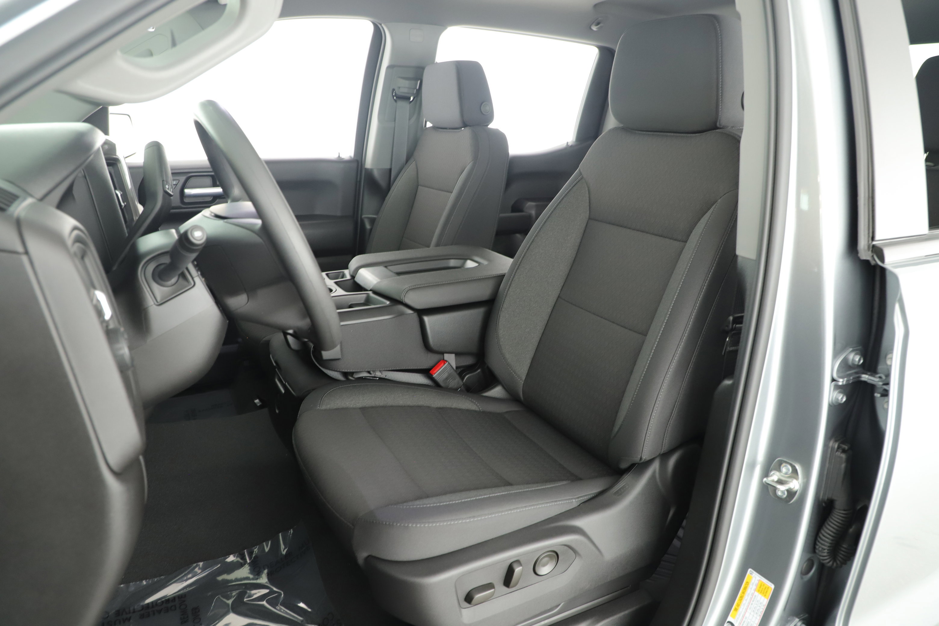 Used 2026 Chevrolet Silverado 1500 Custom image 13