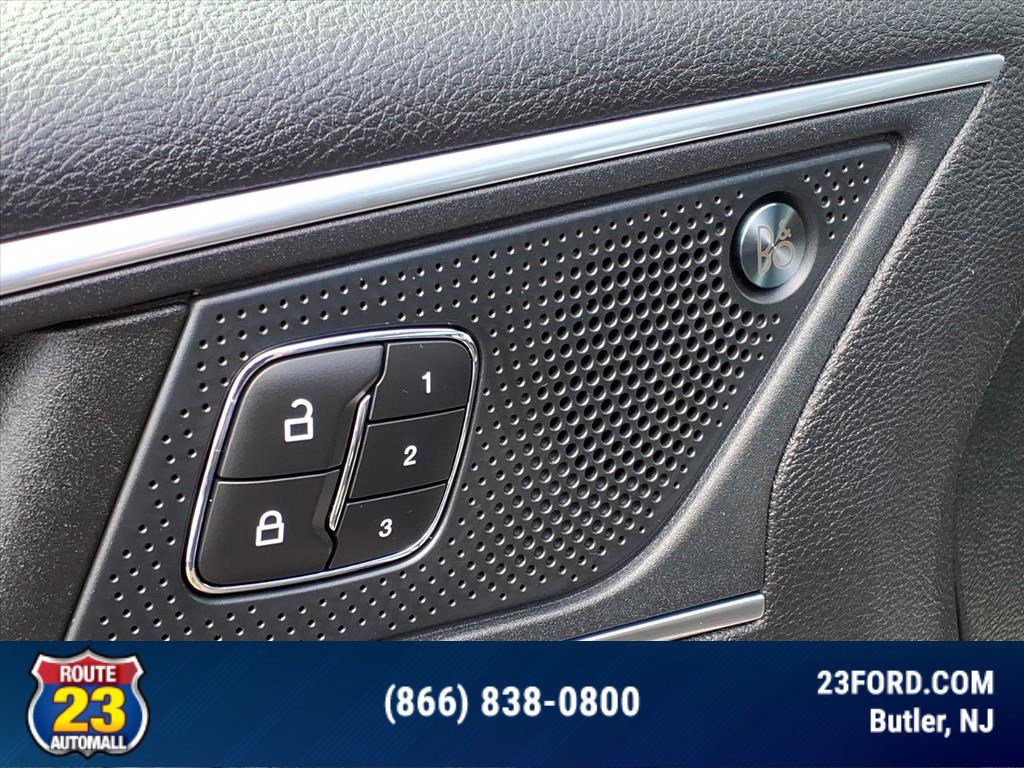 Certified 2022 Ford Edge Titanium w/ Equipment Group 301A AWD/4WD image 12