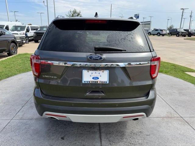 Certified 2017 Ford Explorer Limited w/ Equipment Group 301A FWD image 5