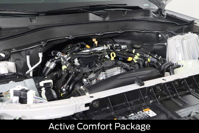 Certified 2025 Ford Explorer Active w/ Active Comfort Package image 18