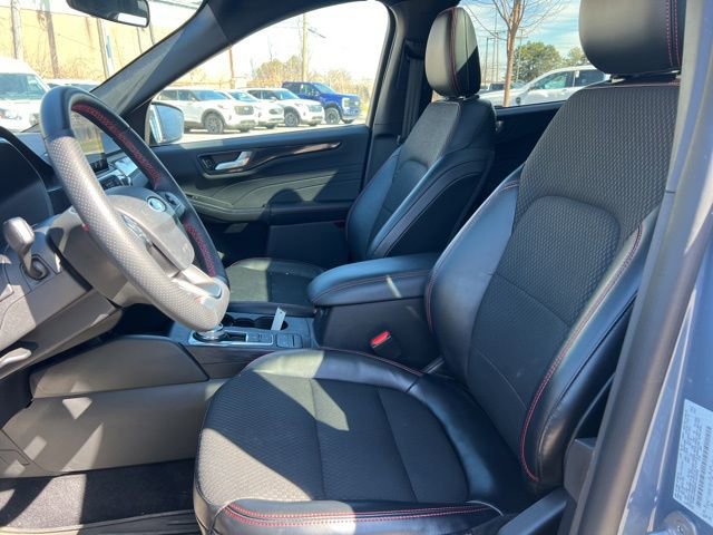 Certified 2023 Ford Escape ST-Line image 17