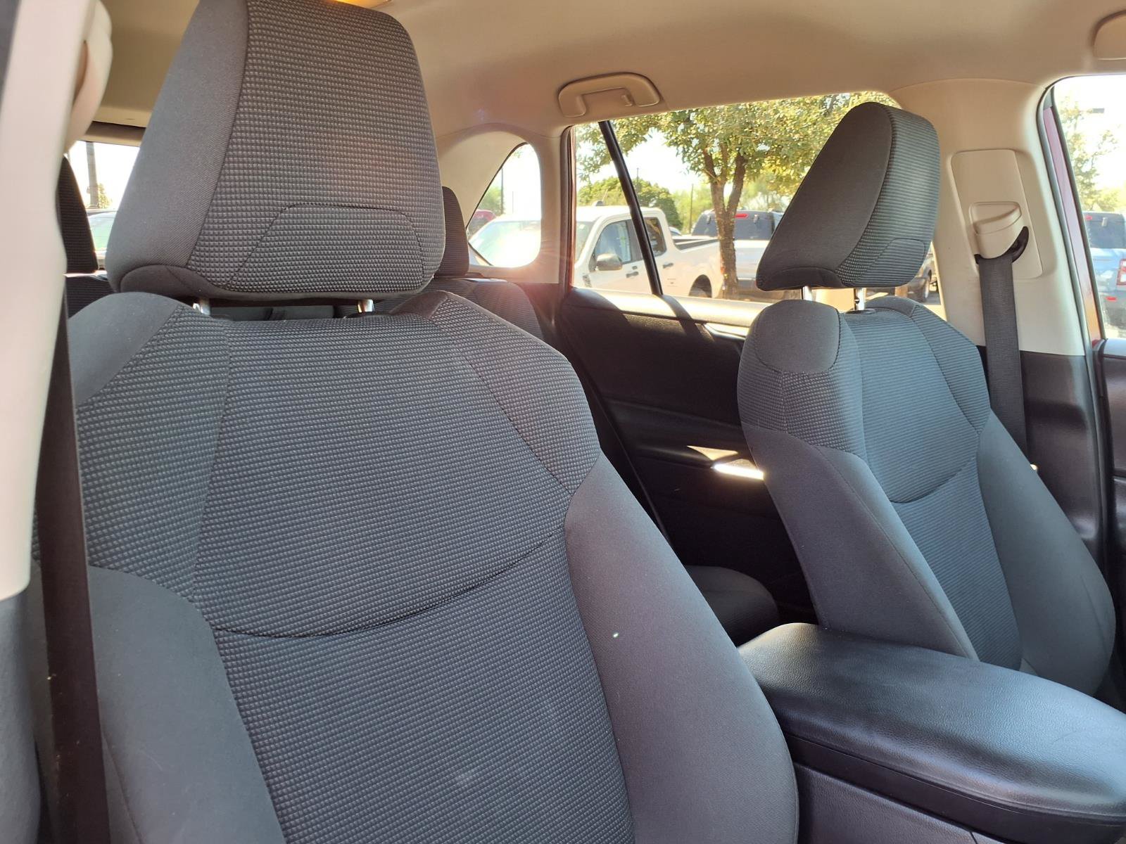 Used 2019 Toyota RAV4 LE w/ All Weather Liner Package AWD/4WD image 12
