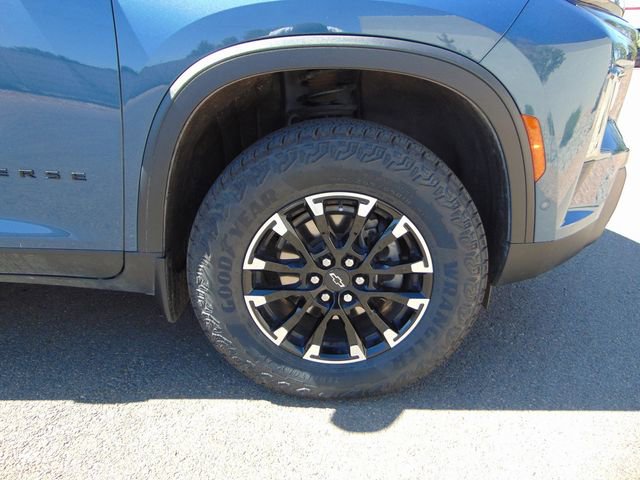 Used 2024 Chevrolet Traverse Z71 w/ Enhanced Driving Package AWD/4WD image 28