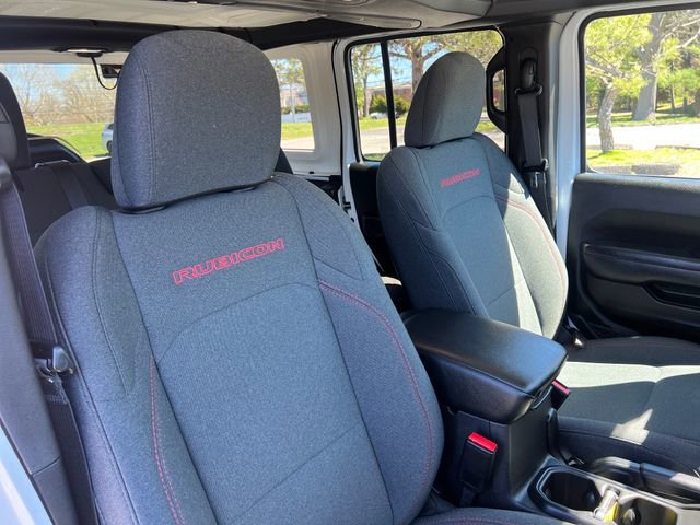 Used 2025 Jeep Wrangler Unlimited Rubicon AWD/4WD image 36