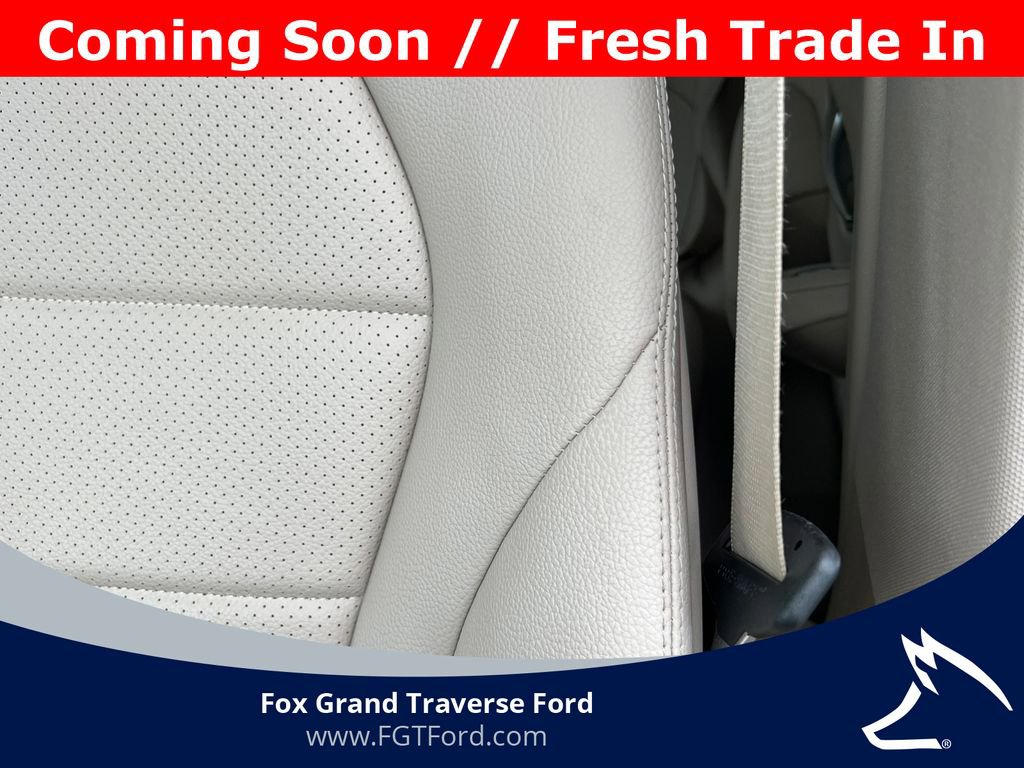 Used 2022 Mercedes-Benz GLC 300 4MATIC image 13