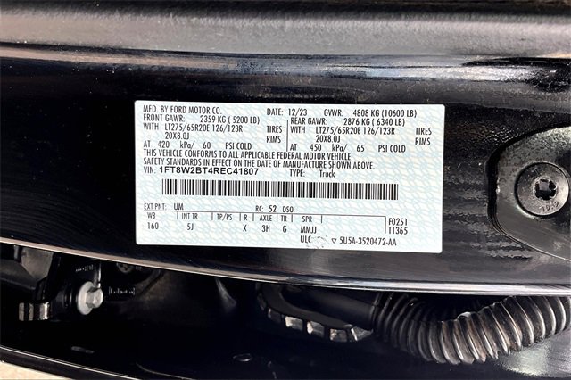Certified 2024 Ford F250 Lariat w/ Chrome Package image 33
