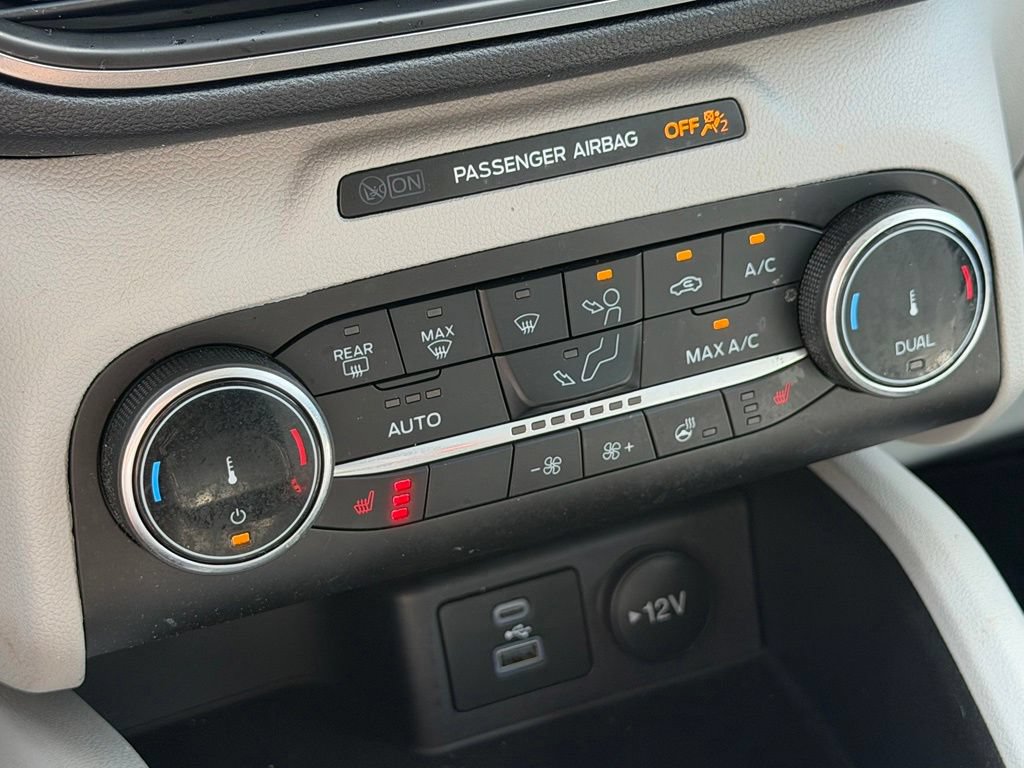 Certified 2023 Ford Escape Active AWD/4WD image 17
