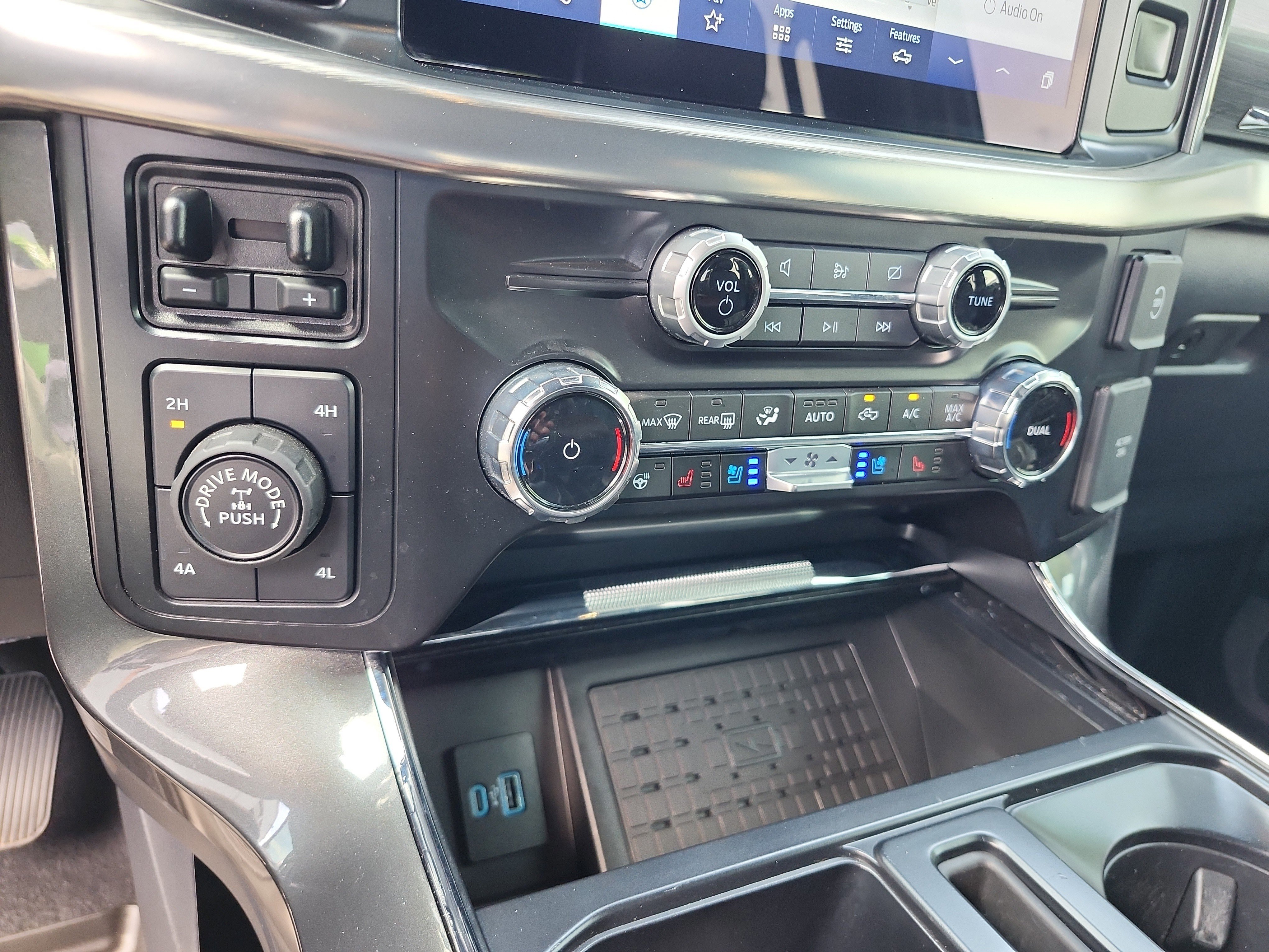 Certified 2023 Ford F150 Lariat w/ Equipment Group 502A High AWD/4WD image 28