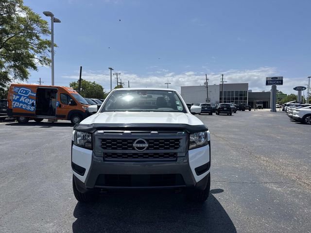 Used 2025 Nissan Frontier SV image 6