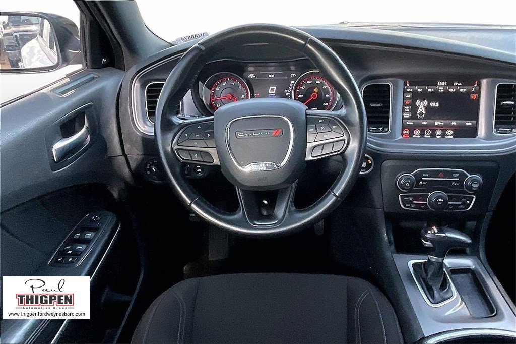 Used 2023 Dodge Charger SXT image 5