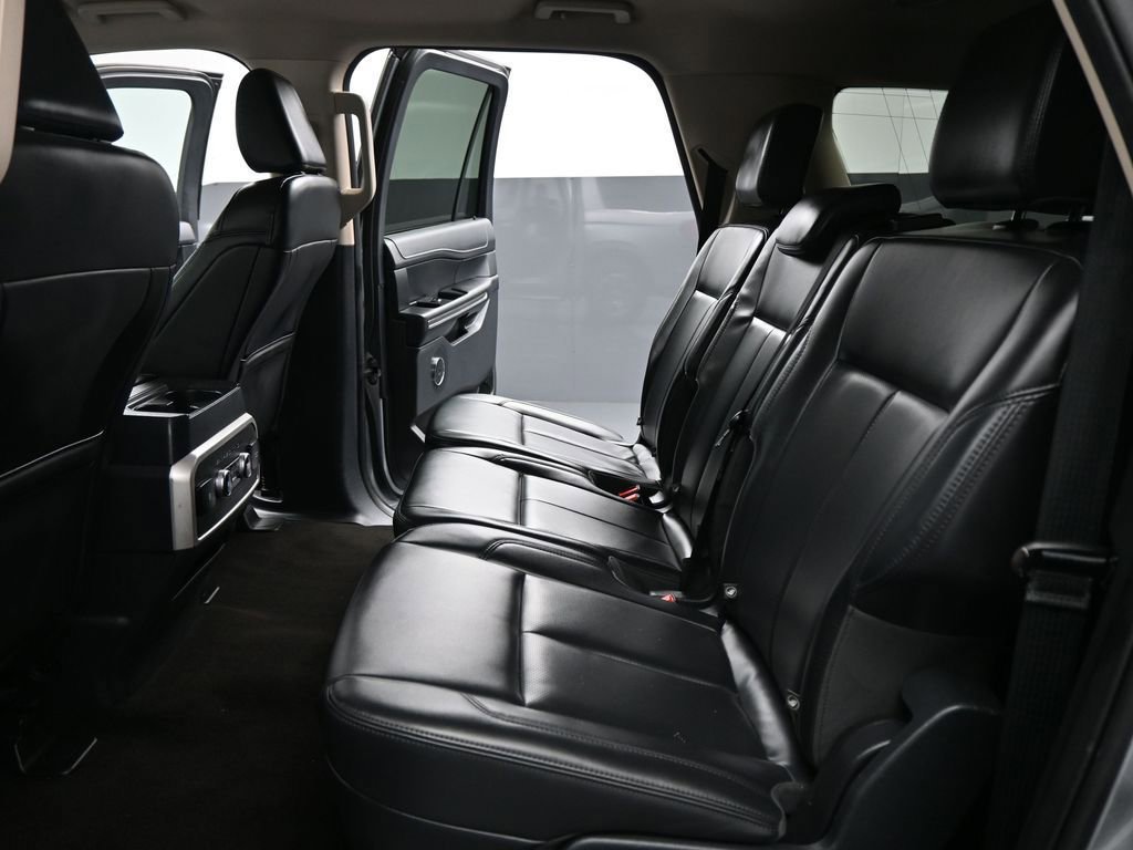 Certified 2023 Ford Expedition Max XLT image 48