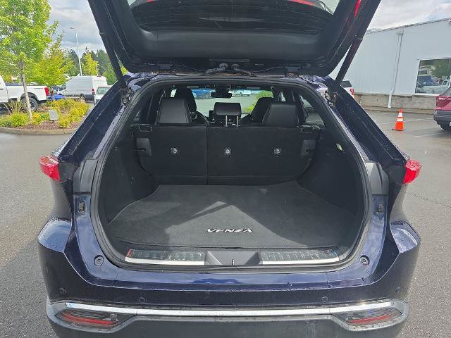 Used 2021 Toyota Venza XLE w/ Carpet Mat Package (TMS) AWD/4WD image 31