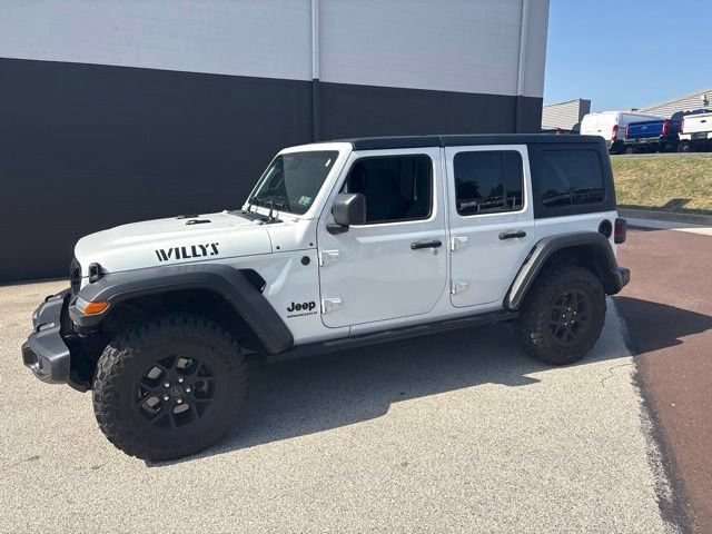 Used 2024 Jeep Wrangler Unlimited Sport AWD/4WD image 5
