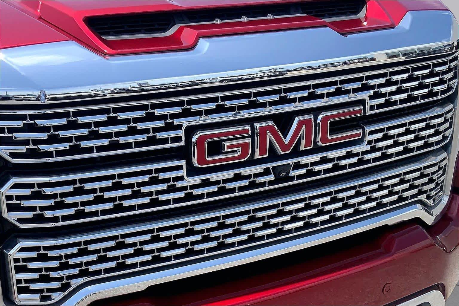 Used 2021 GMC Sierra 2500 Denali w/ Denali Ultimate Package AWD/4WD image 30