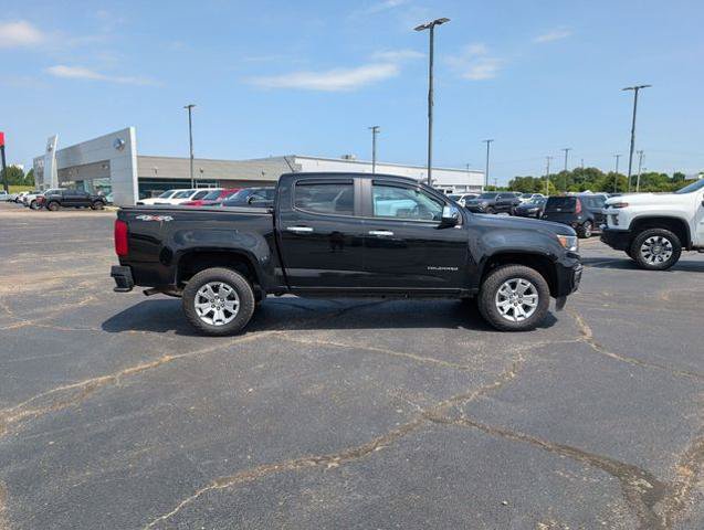 Used 2022 Chevrolet Colorado LT w/ LT Convenience Package AWD/4WD image 14