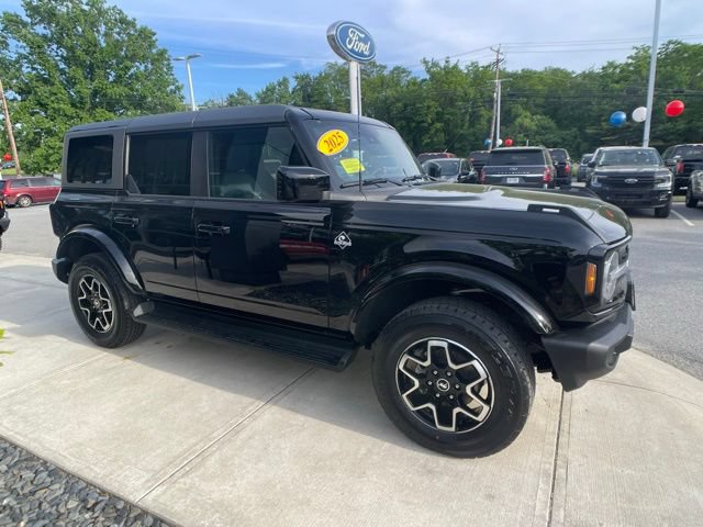 Certified 2025 Ford Bronco Outer Banks AWD/4WD image 10