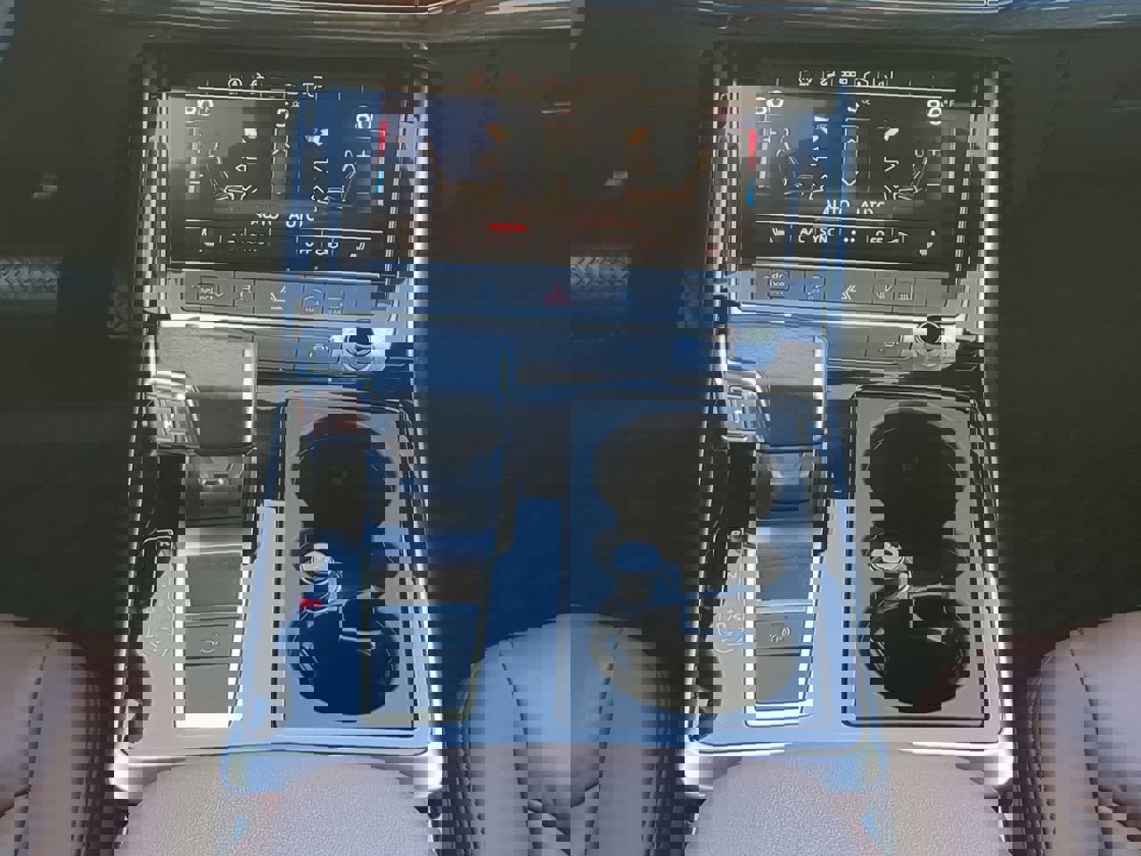 Used 2021 Audi Q7 2.0T Premium w/ Convenience Package image 17