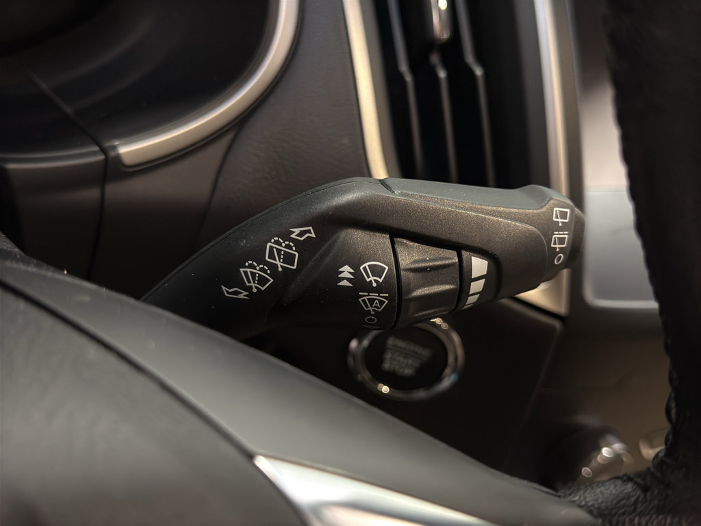 Certified 2020 Ford Edge SEL w/ Convenience Package image 15