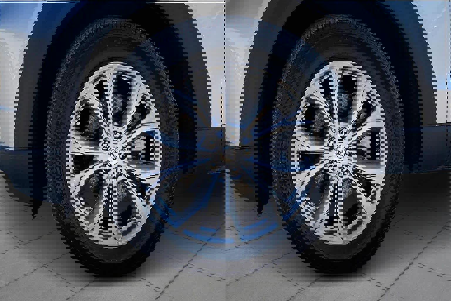 Certified 2023 Ford Explorer Limited image 13