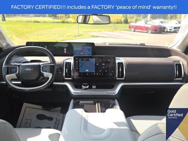 Certified 2025 Ford Expedition Platinum w/ Driver's Package AWD/4WD image 30