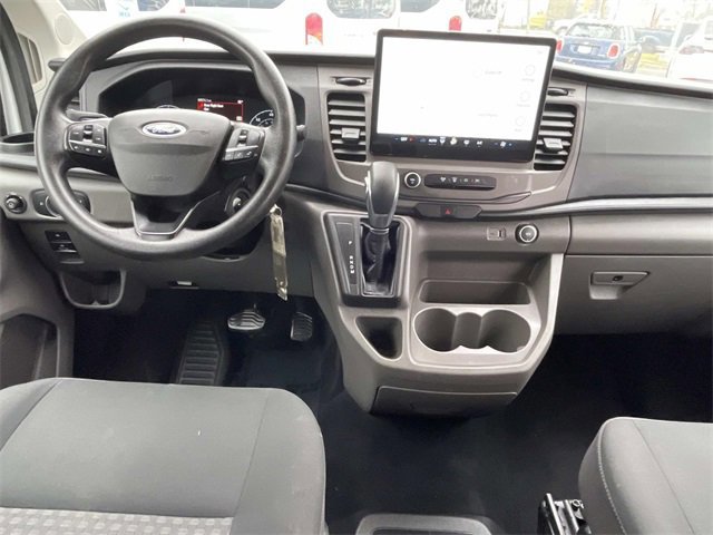 Certified 2022 Ford Transit 350 XLT image 7