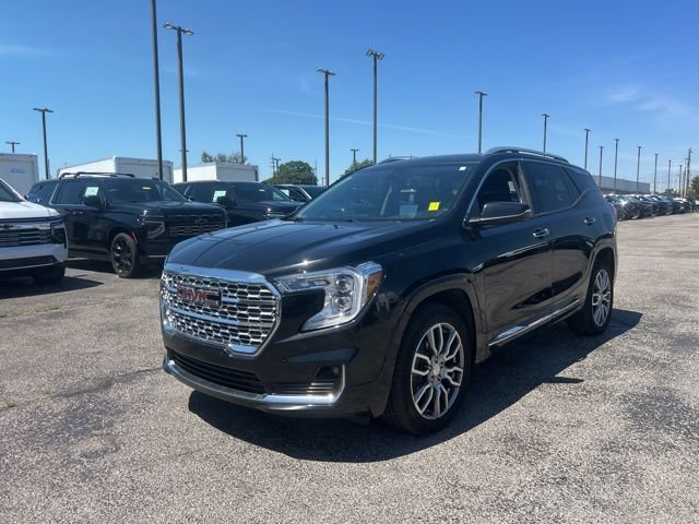 Used 2023 GMC Terrain Denali AWD/4WD image 7