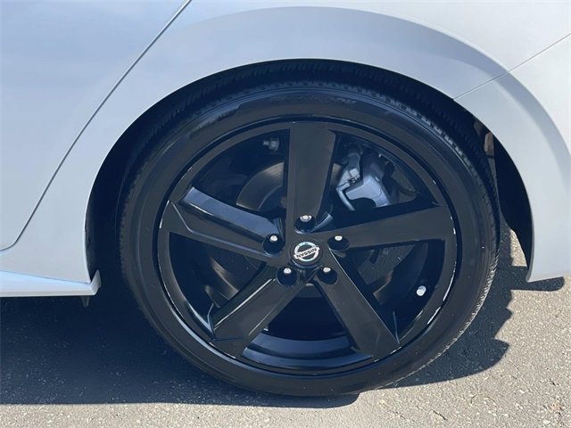 Used 2021 Nissan Sentra SR image 38