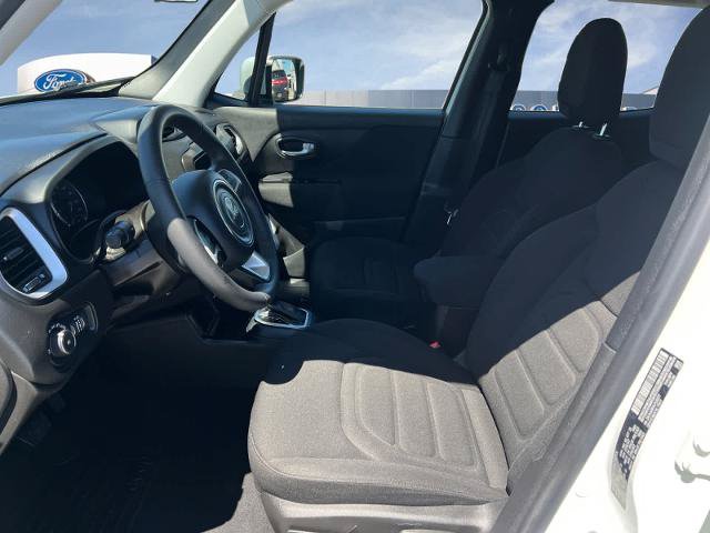 Used 2020 Jeep Renegade Latitude FWD image 10