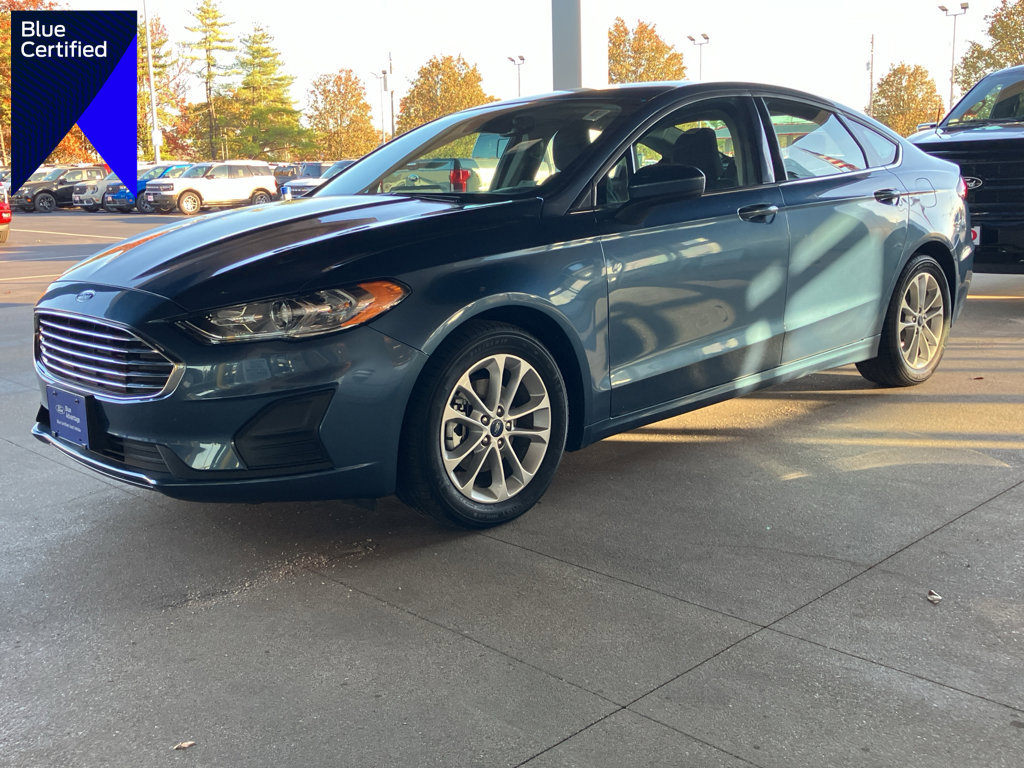 Certified 2019 Ford Fusion SE image 1