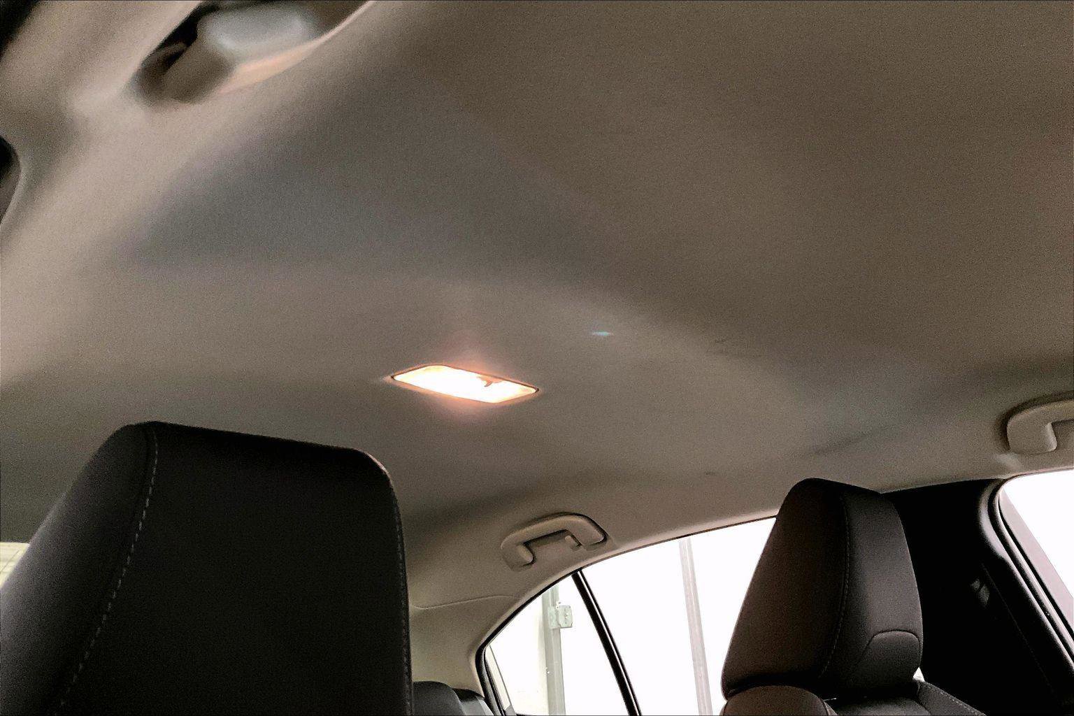 Used 2020 Toyota Corolla LE image 21