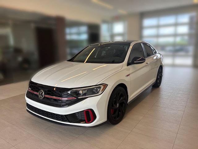 Used 2023 Volkswagen Jetta GLI Autobahn FWD image 4