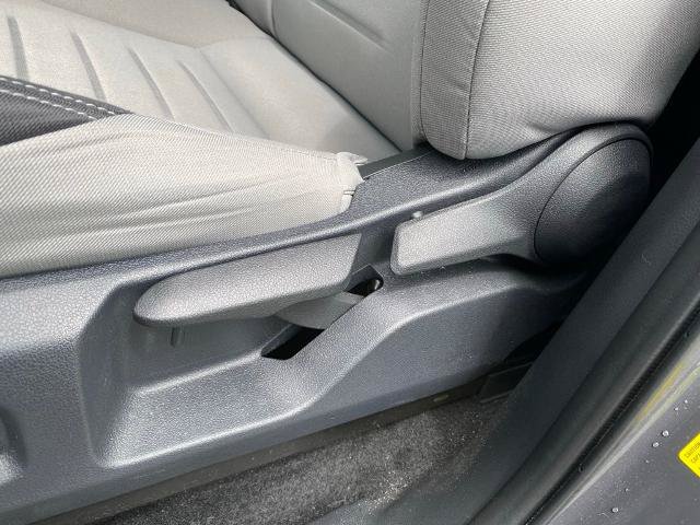 Used 2025 Toyota Tacoma TRD Sport AWD/4WD image 15