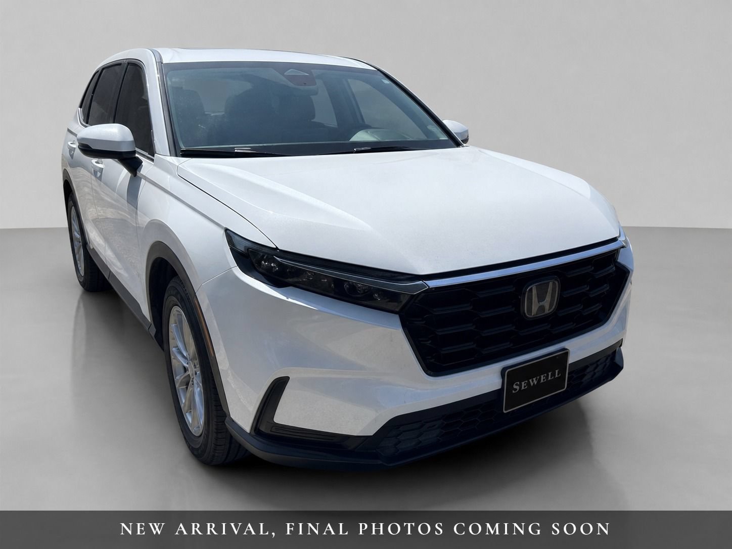 Used 2023 Honda CR-V EX image 2