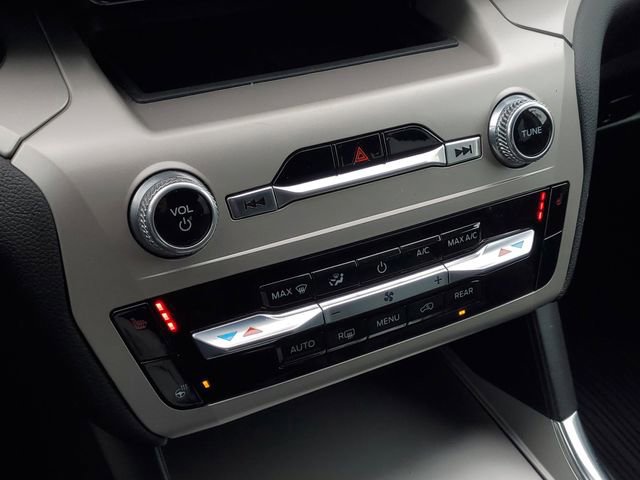 Certified 2023 Ford Explorer XLT w/ Equipment Group 202A image 20