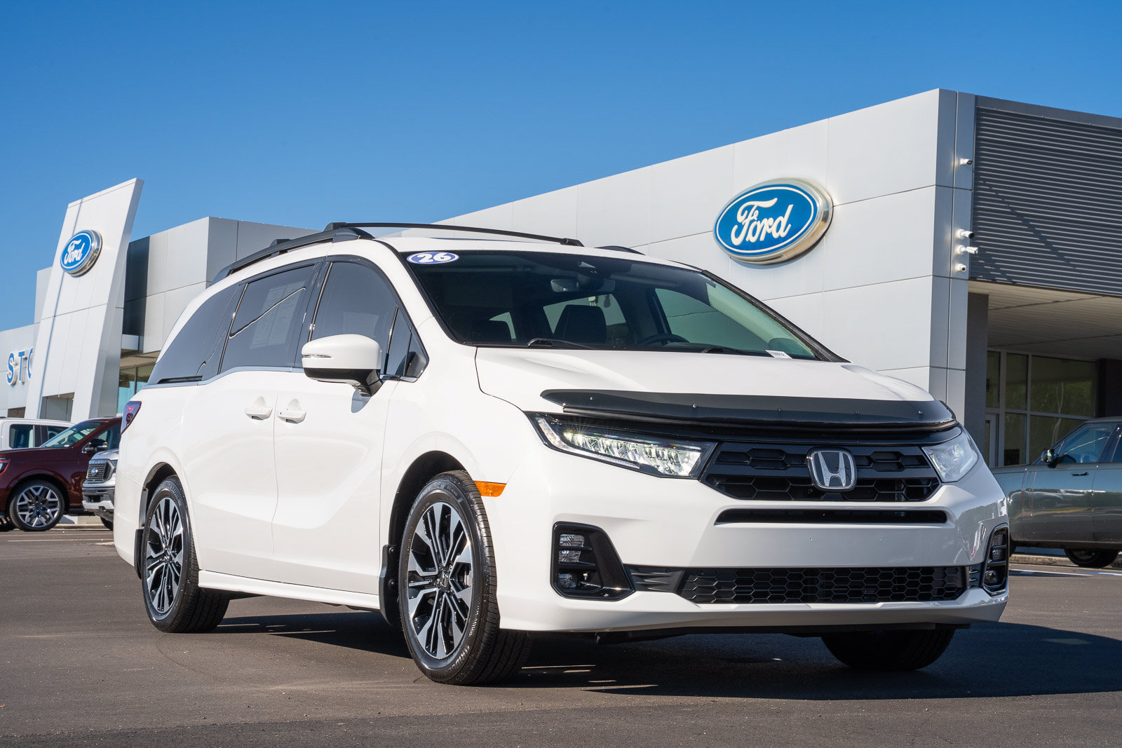 Used 2026 Honda Odyssey Elite image 1